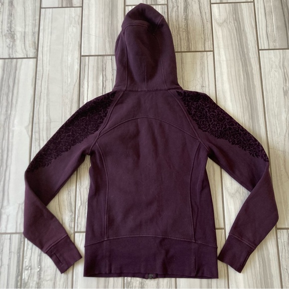 Lululemon Scuba jacket. GUC - Picture 4 of 4